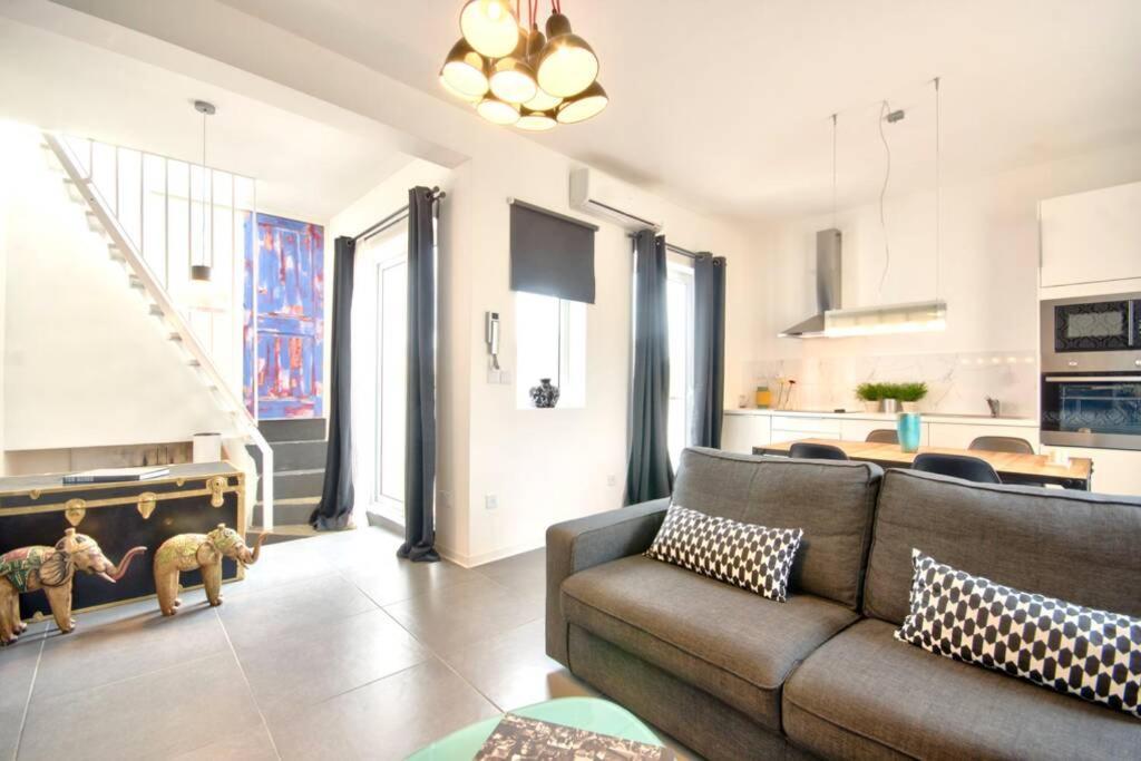 Valletta Art Penthouse With Seaview Extérieur photo